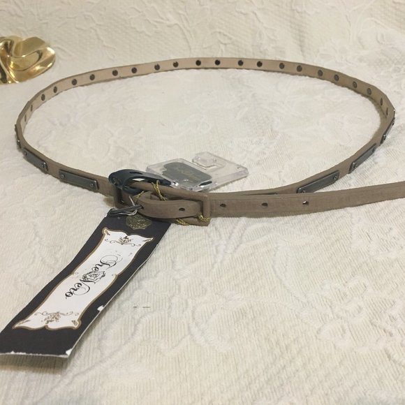 TreVero tan genuine leather studd thin belt - Picture 1 of 6